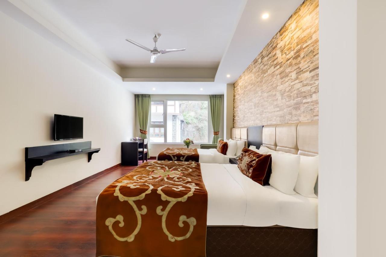 Summit Denzong Hotel & Spa Gangtok Bagian luar foto