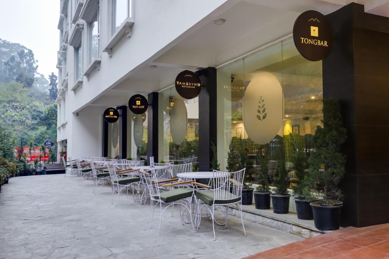 Summit Denzong Hotel & Spa Gangtok Bagian luar foto