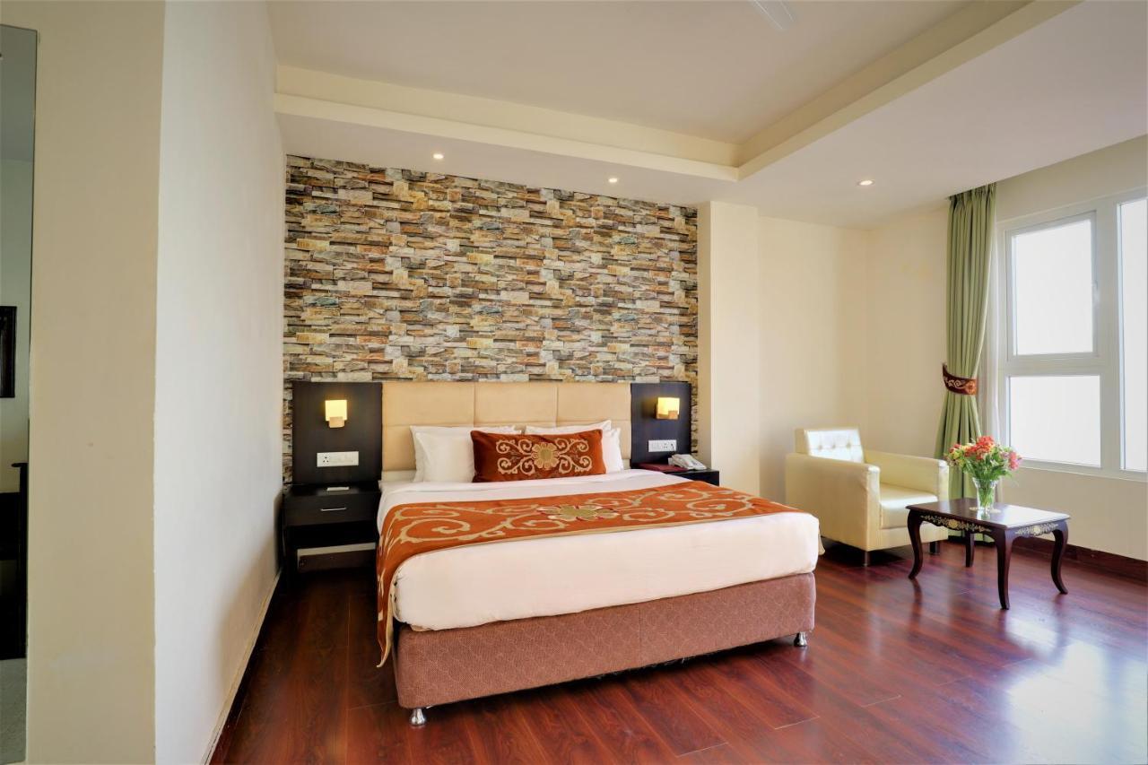 Summit Denzong Hotel & Spa Gangtok Bagian luar foto